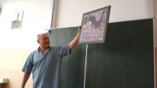 Ráďa nám nechá ve třídě svůj obraz českého Krumlova ... 